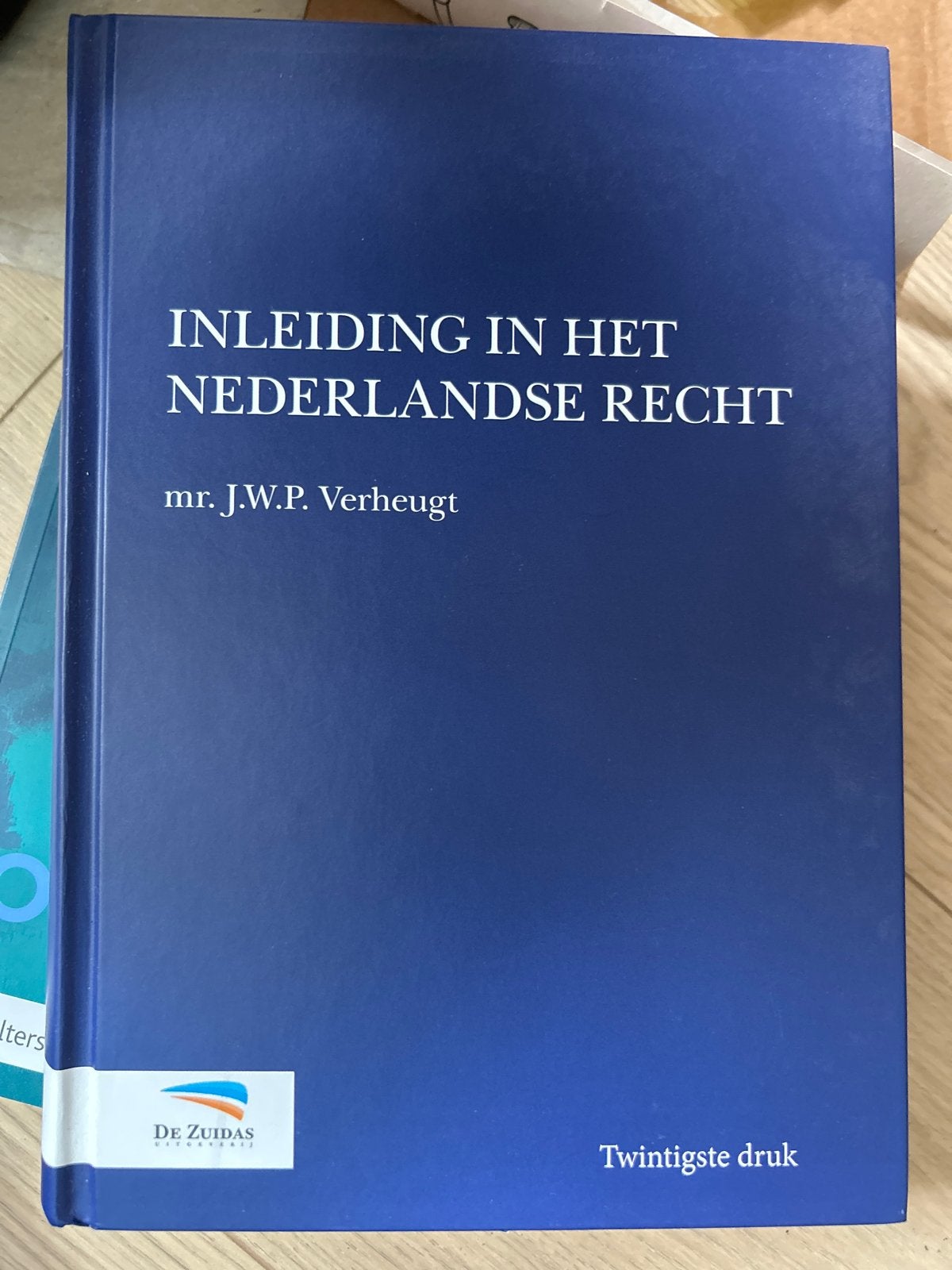 Inleiding in het Nederlandse Recht - mr. J.W.P. Verheugt, Boeken, Ophalen, Gamma, Zo goed als nieuw, HBO