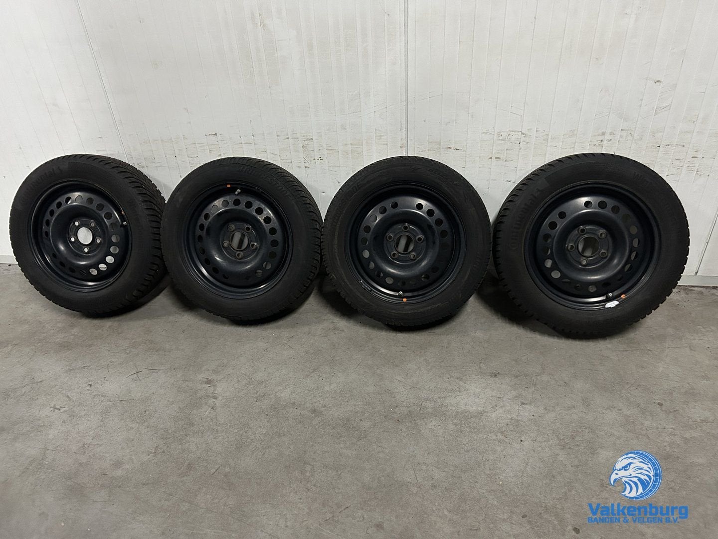8mm! Originele Kia Ceed Hyundai I30 16 inch stalen velgen TP, Gebruikt, -, Banden en Velgen, -