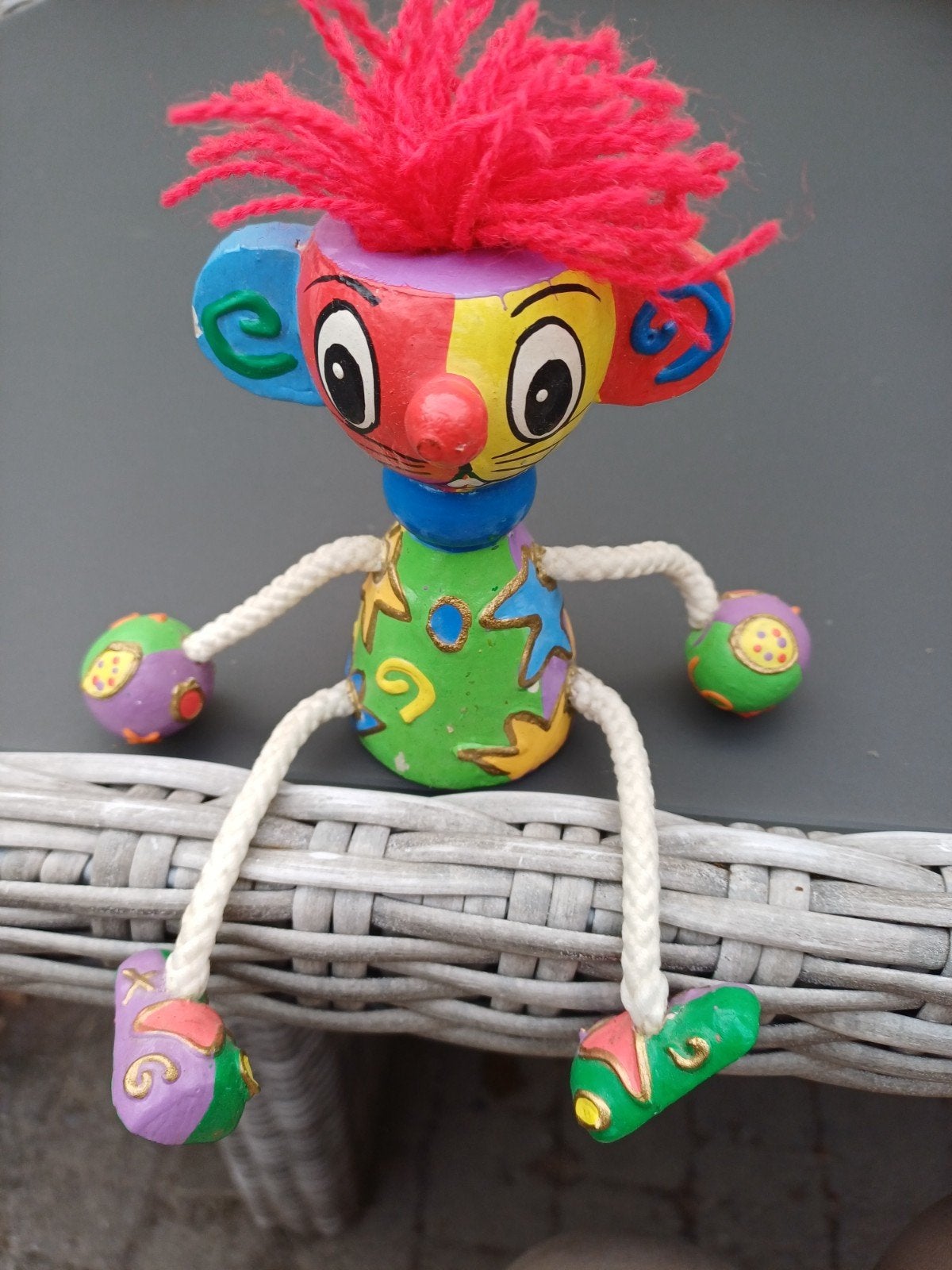 Kleurrijk decoratie poppetje met rood haar, Ophalen of Verzenden