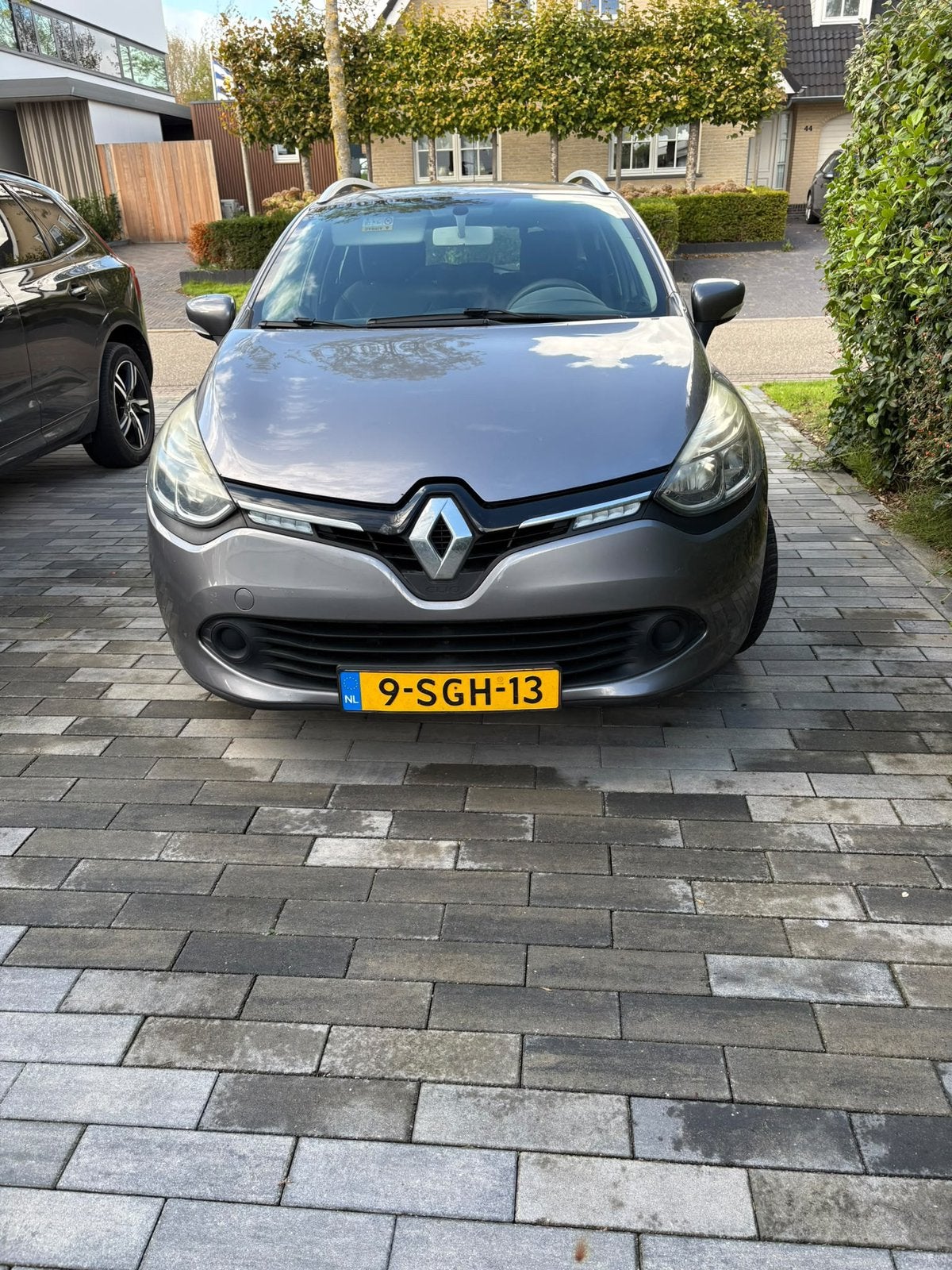 Renault Clio Energy TCe 90pk S&S 2013 Grijs, Voorwielaandrijving, 898 cc, Stof, Zwart