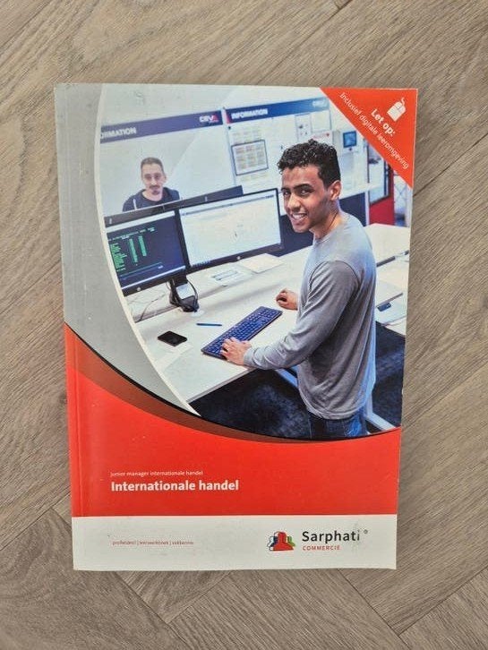 Internationale handel - Sarphati Commerce MBO, Ophalen of Verzenden, Zo goed als nieuw, MBO, Gamma