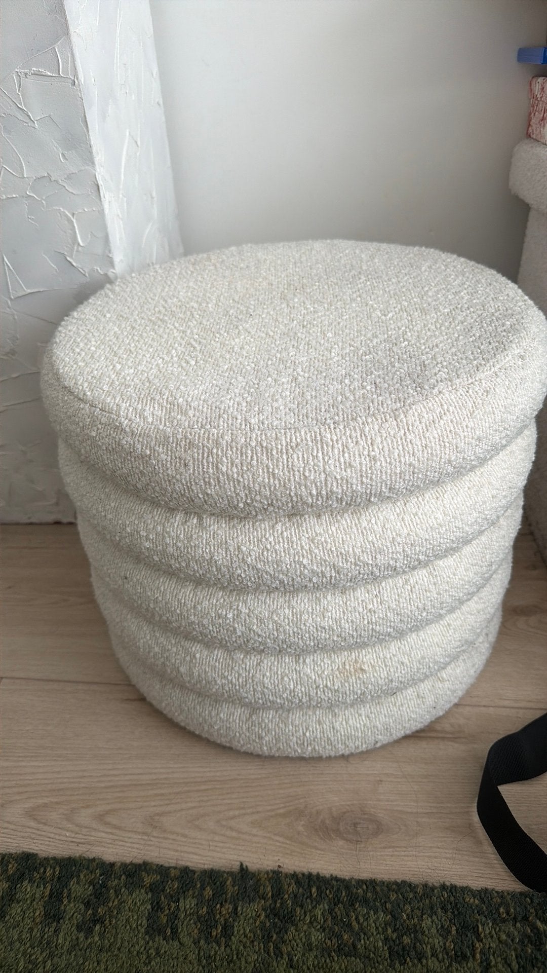 Teddy poef met opbergruimte, Huis en Inrichting, Banken | Voetenbanken en Poefen, Ophalen, Zo goed als nieuw, Rond, Minder dan 50 cm