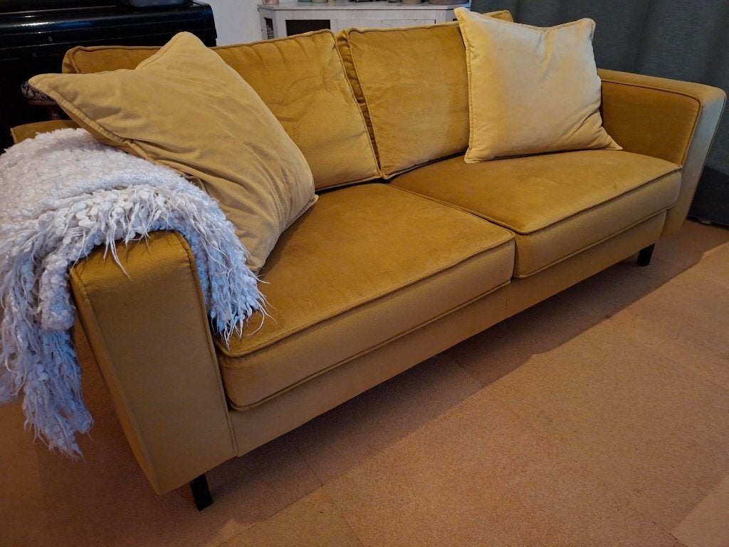 Bank 2,5 zits fluweel okergeel, Ophalen, Gebruikt, Minder dan 75 cm, 150 tot 200 cm