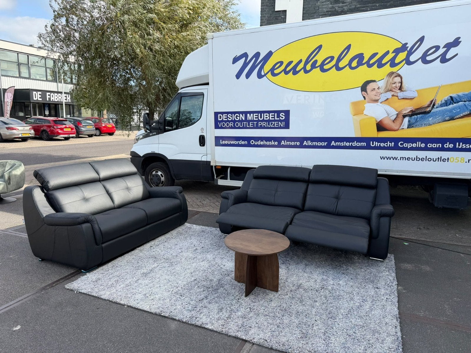 Bankstel 3+2 Relax Elektrisch zwart SHOWROOMOPRUIMING!, Ophalen, Zo goed als nieuw, Rechte bank, 200 tot 250 cm