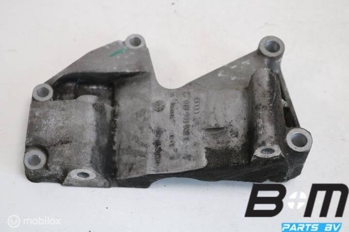 Steun voor dynamo Audi A4 8E 079903805E, Gebruikt