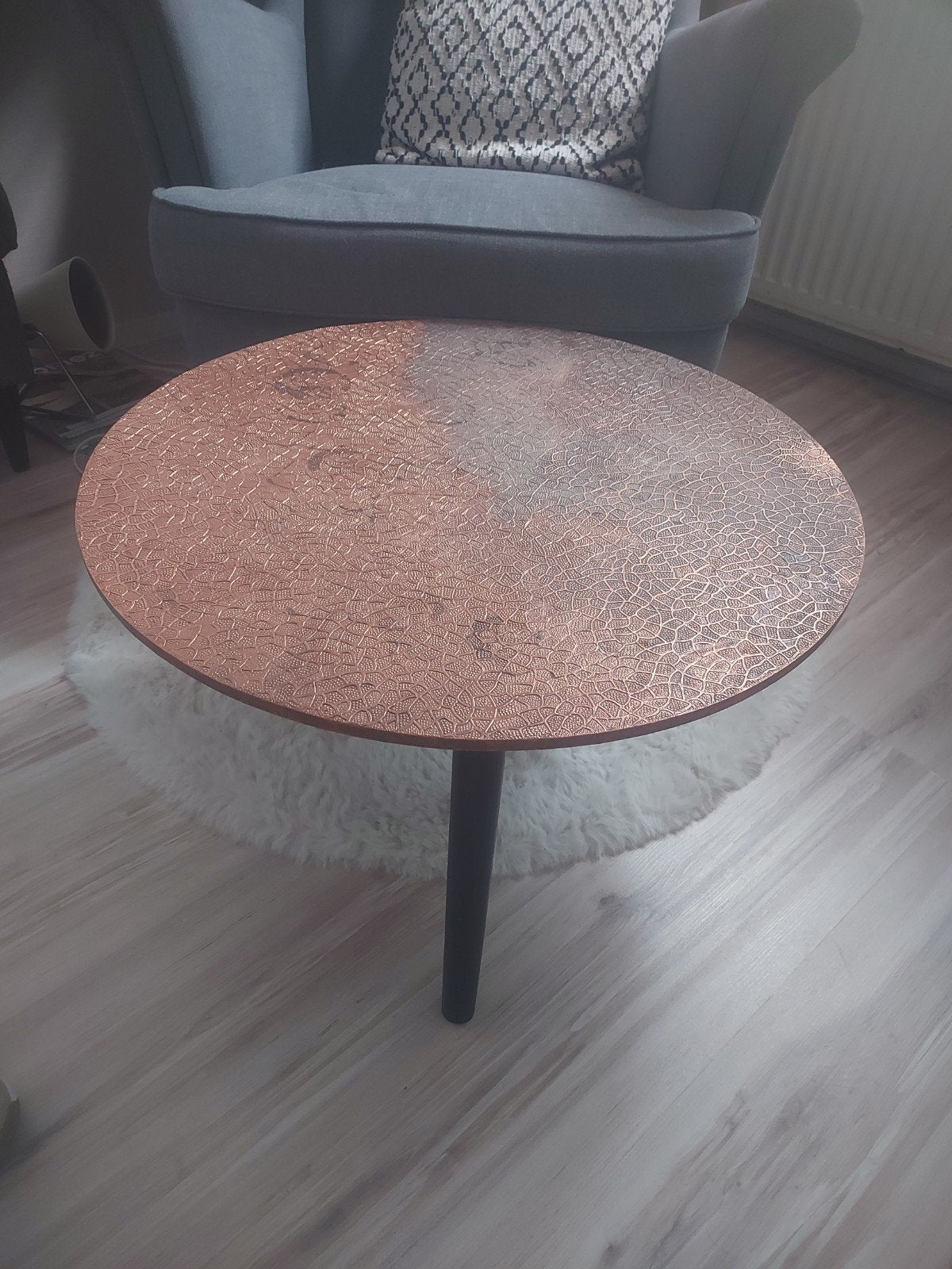 Leuke bijzettafel, Huis en Inrichting, Minder dan 55 cm, Gebruikt, Rond, Ophalen