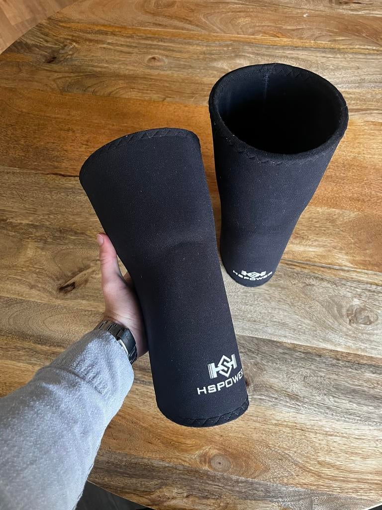 HSPOWER Knee sleeves - Maat M - Zwart, Sport en Fitness, Ophalen of Verzenden, Zo goed als nieuw, Benen, Overige typen