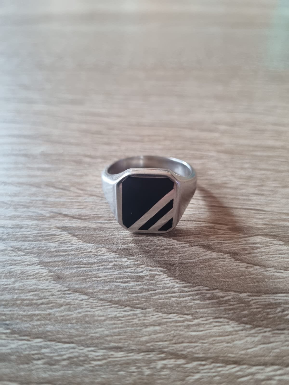 Zilveren zegelring met zwarte onyx 925 maat 21, 20 of groter, Heer, Ophalen of Verzenden, Zo goed als nieuw