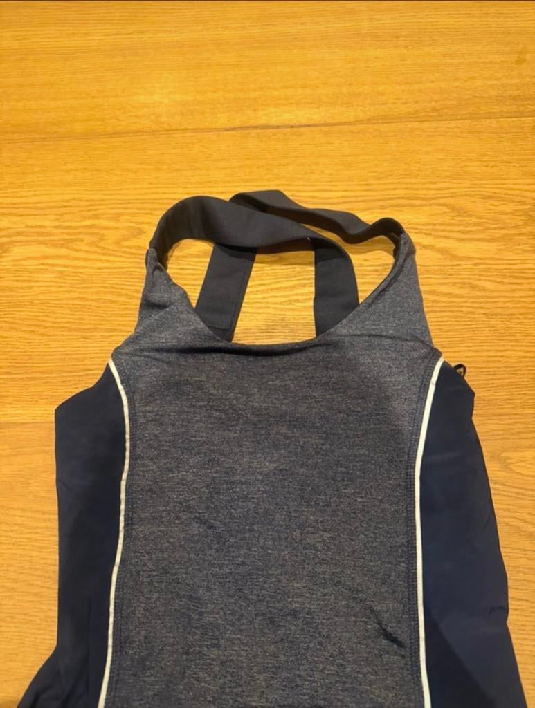 OYSHO Sporttop L met ingebouwde bh, Kleding | Dames, Sportkleding, Blauw, Maat 42/44 (L), Ophalen of Verzenden, Fitness of Aerobics
