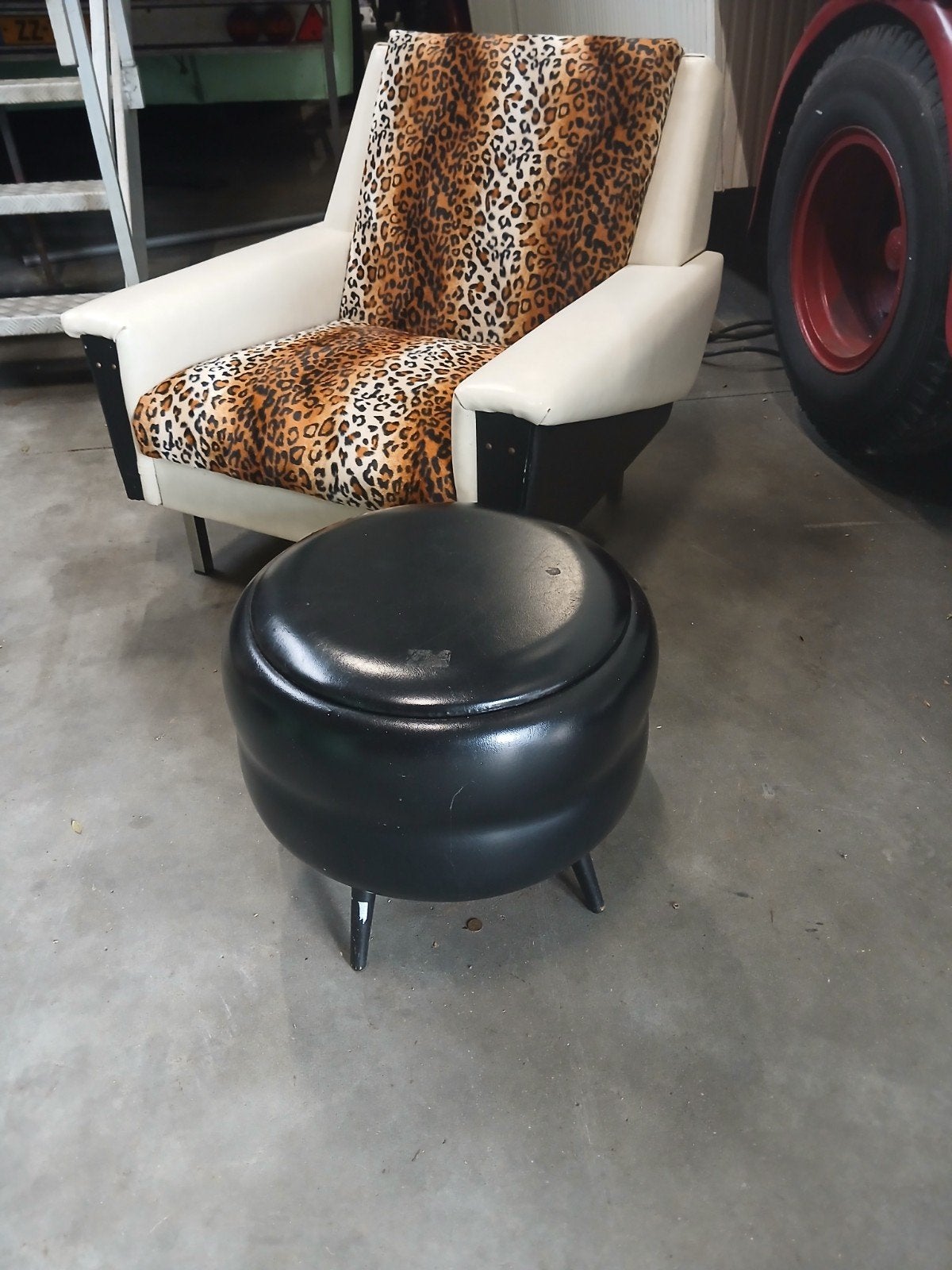 Vintage rockabilly fauteuil met luipaardprint, Ophalen, Gebruikt, 75 tot 100 cm, 75 tot 100 cm