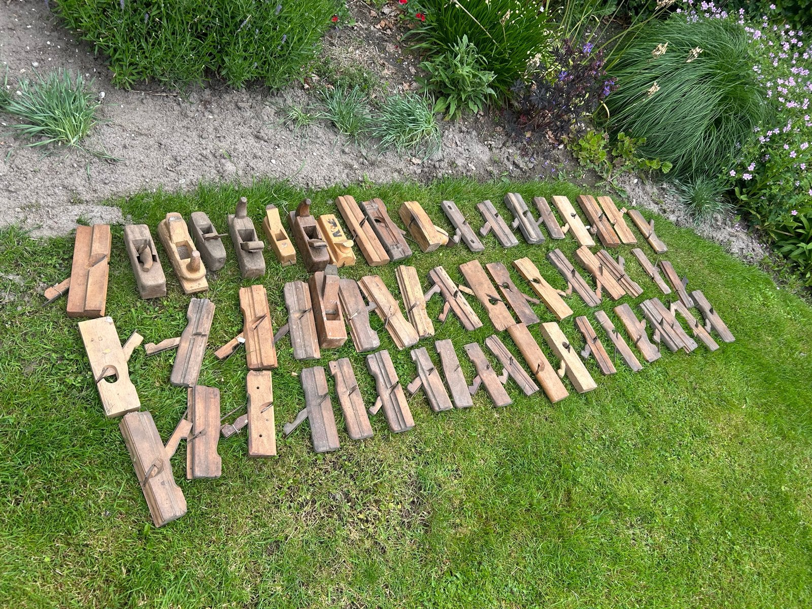 Antieke profiel- en blokschaven - Ruim 50 stuks, Antiek en Kunst, Ophalen
