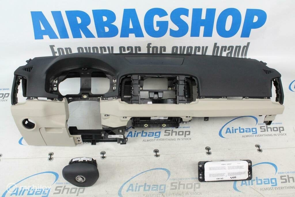 Airbag set Dashboard zwart/beige Skoda Karoq 2017-heden, Auto-onderdelen, Gebruikt, Ophalen of Verzenden