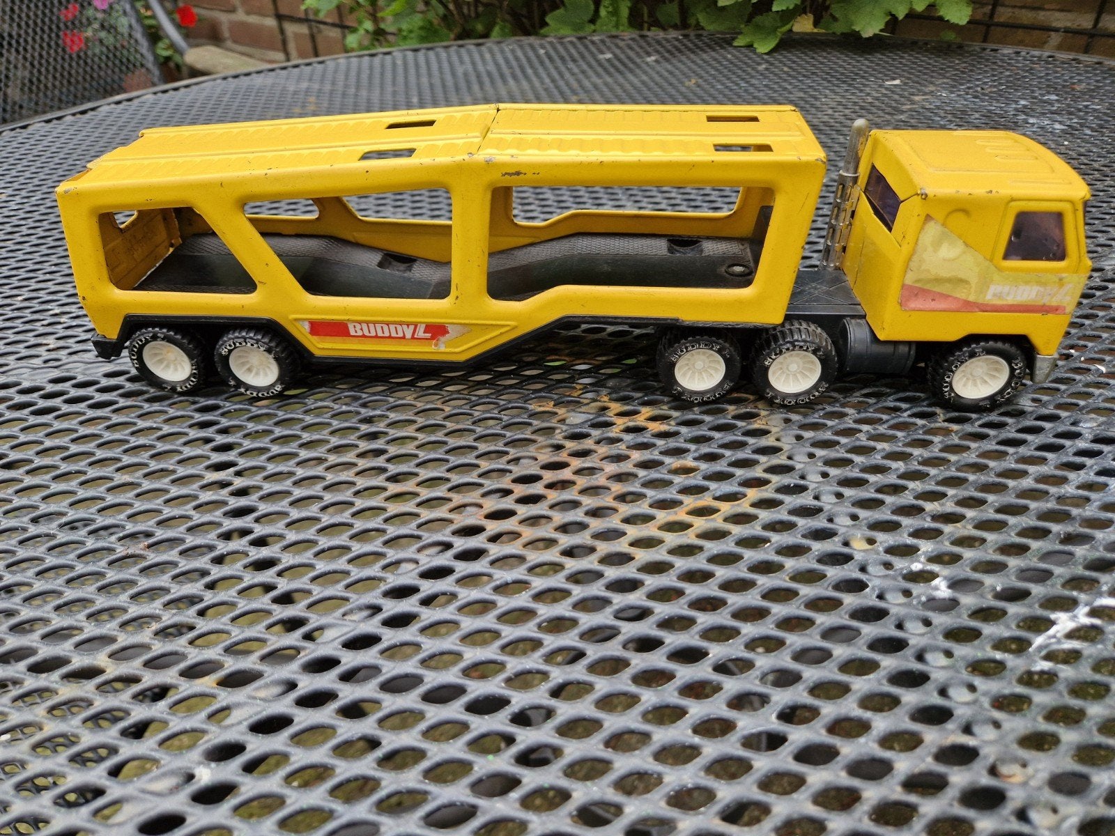 Buddy l, Ophalen, Bus of Vrachtwagen