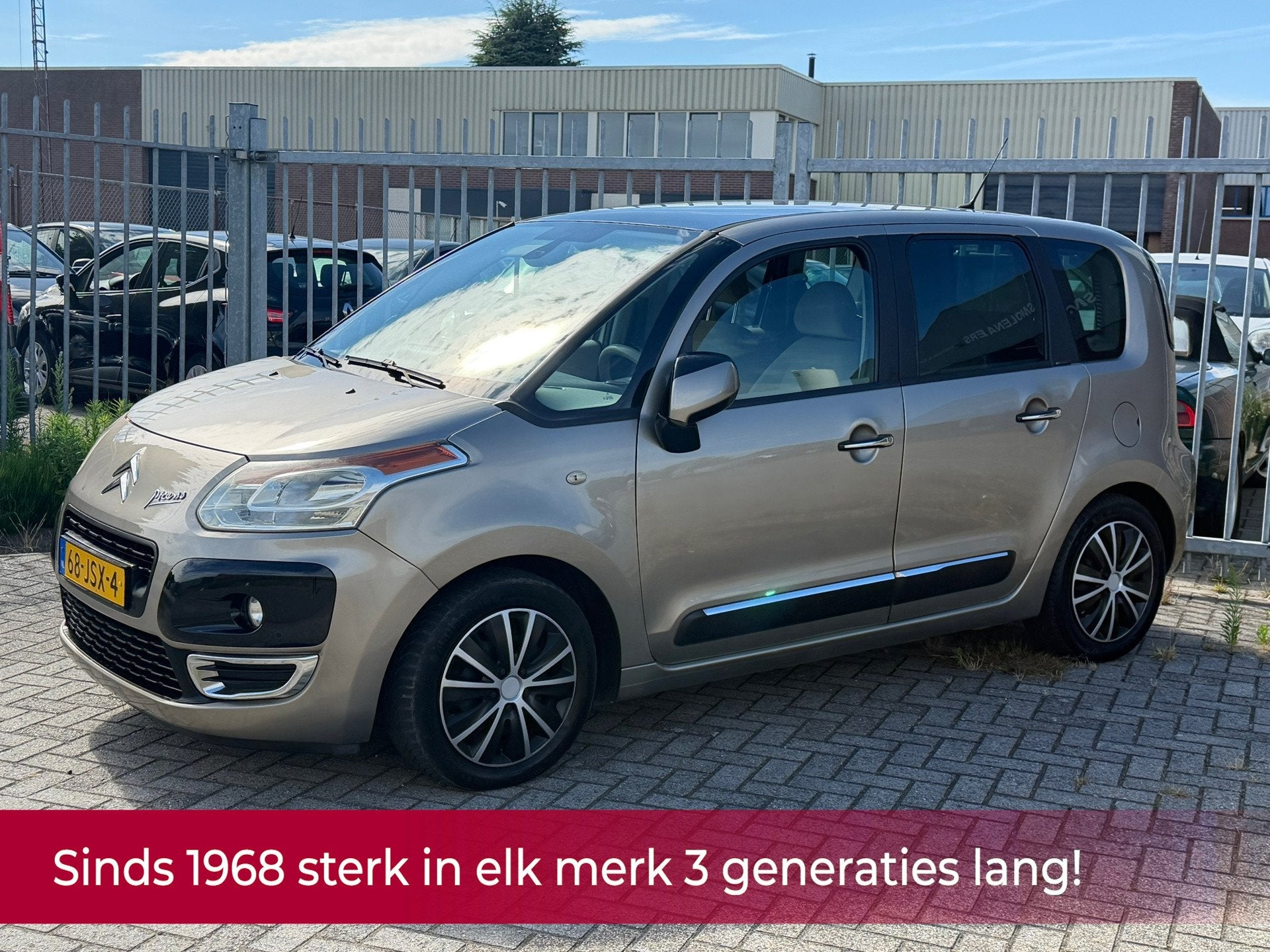 Citroen C3 Picasso 1.4 VTi Exclusive NL AUTO NAP! PANORAMA l, Auto's, Citroën, Voorwielaandrijving, Gebruikt, Beige, Origineel Nederlands