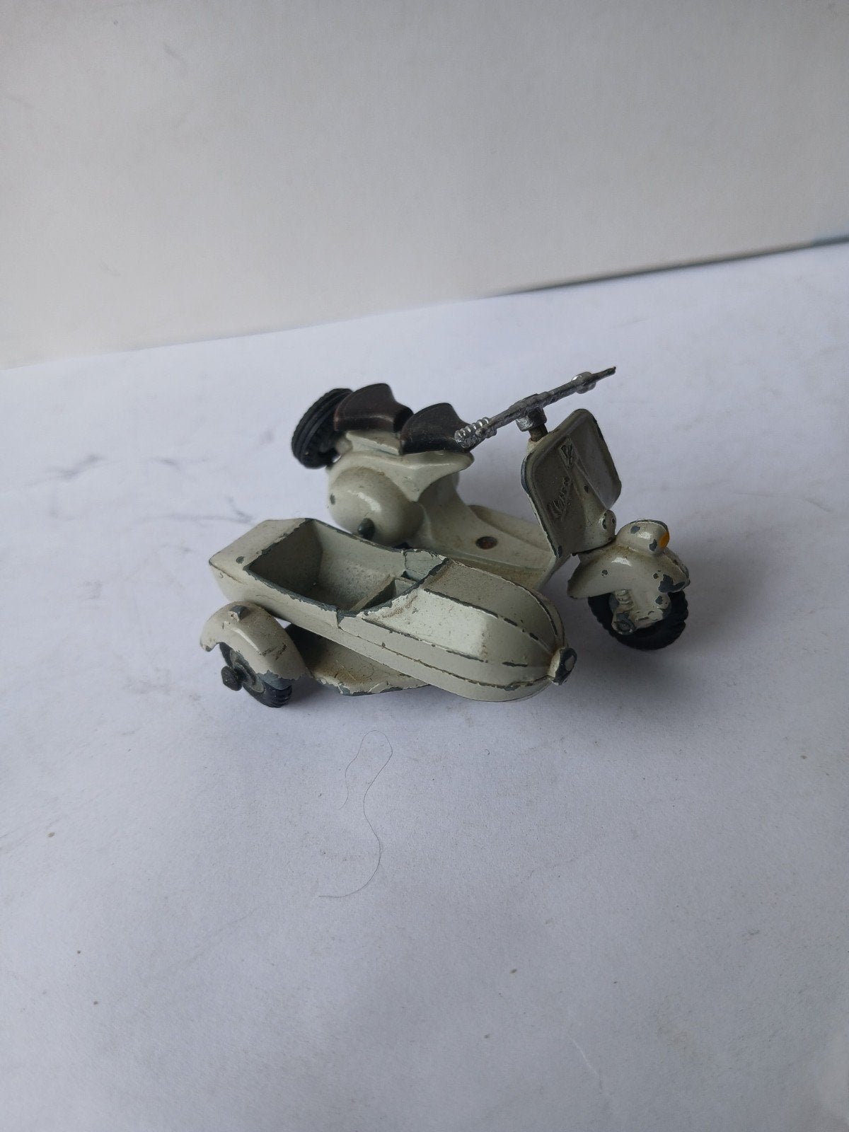 Vespa scooter met zijspan.  Tekno Denmark, Antiek en Kunst, Antiek | Speelgoed, Ophalen of Verzenden