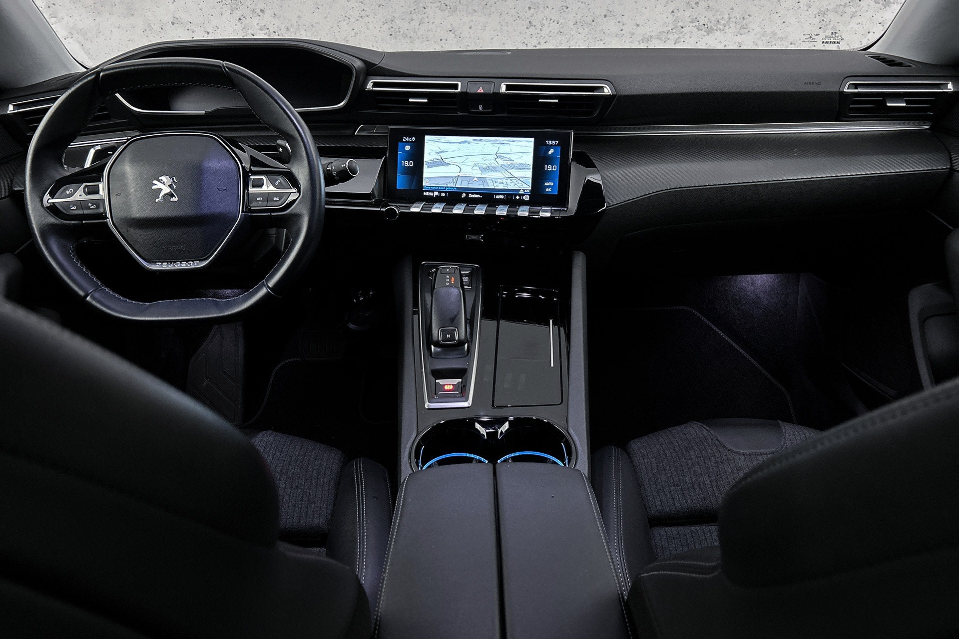 Peugeot 508 SW 1.2 PureTech Allure | Camera | Half lederen b, 745 kg, Gebruikt, 1199 cc, Met garantie (alle)