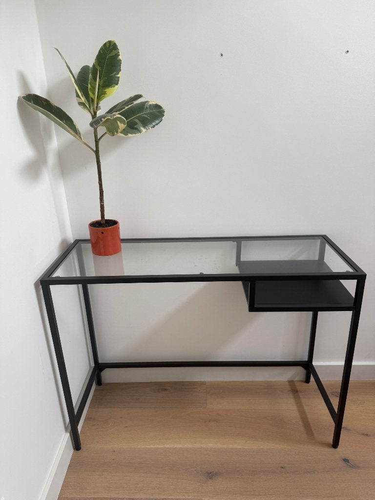 Glazen bijzettafel Ikea, Huis en Inrichting, Tafels | Bijzettafels, Ophalen, 75 cm of meer, 60 cm of meer, Rechthoekig