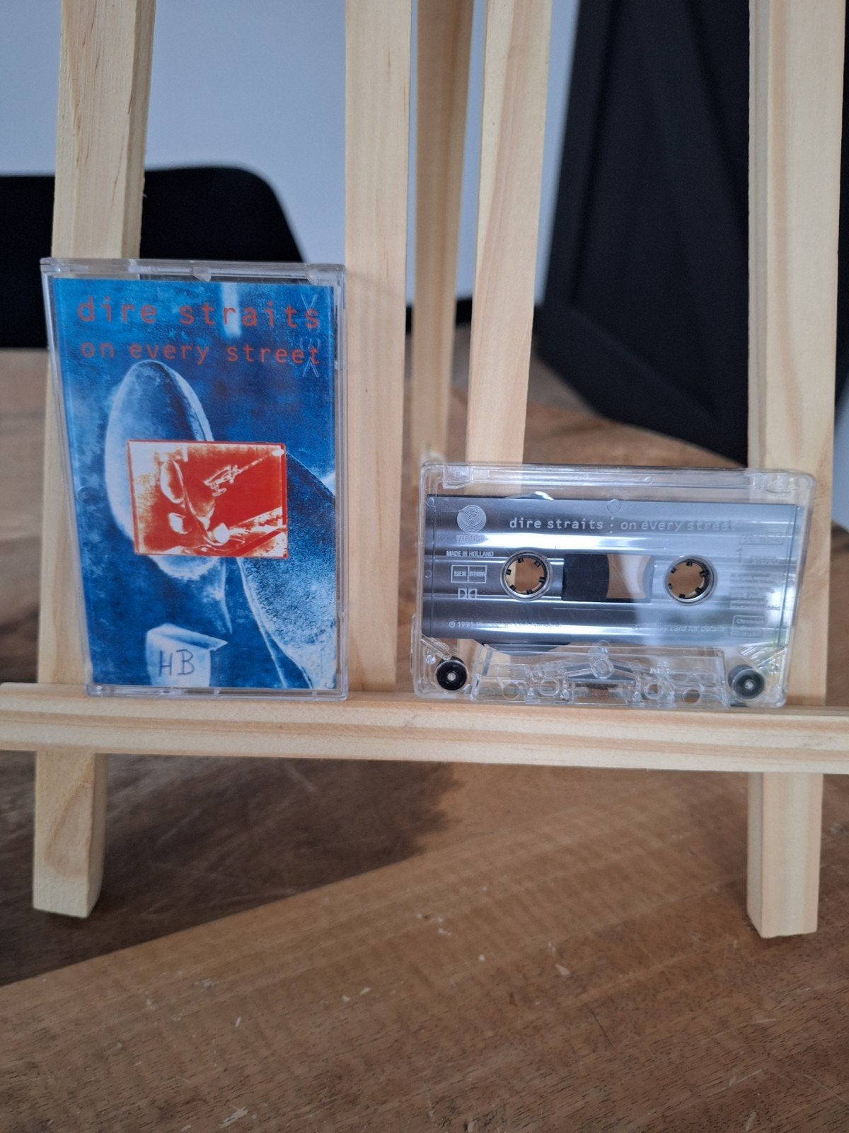 Dire Straits - On Every Street Cassette (1991), Cd's en Dvd's, 1 bandje, Ophalen of Verzenden, Zo goed als nieuw, Voorbespeeld