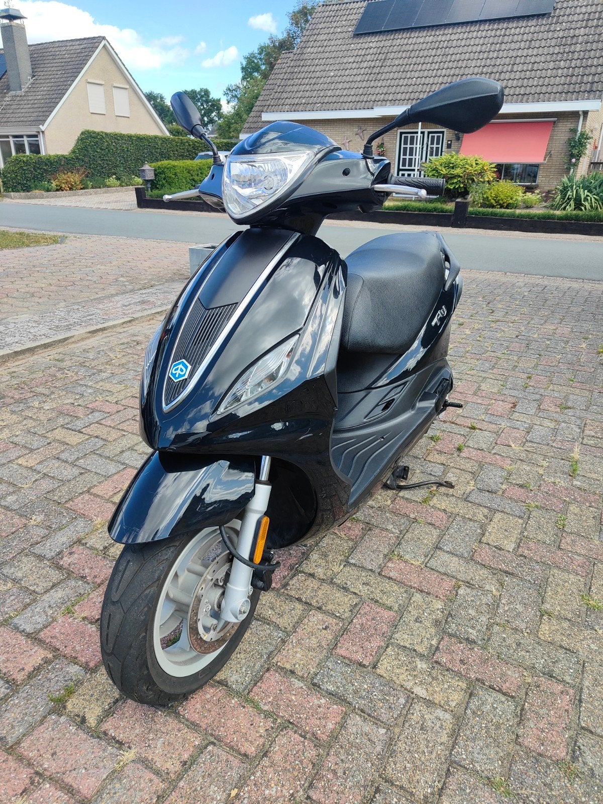 Piaggio new fly 2014 5103km 50cc 2v snorscooter, Ophalen, Piaggio, Gebruikt, Benzine