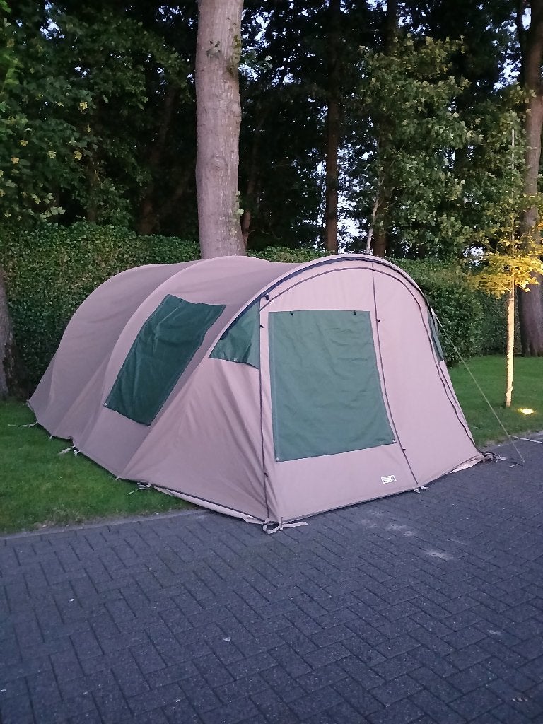 Falko buizerd tent 3500, Caravans en Kamperen, Tenten, tot en met 4, Gebruikt, Ophalen