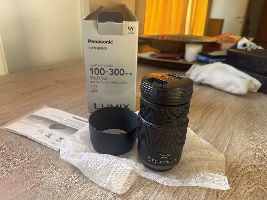 Panasonic Lumix Vario 100-300m telelens, Audio, Tv en Foto, Fotografie | Lenzen en Objectieven, Micro Four Thirds, Zo goed als nieuw