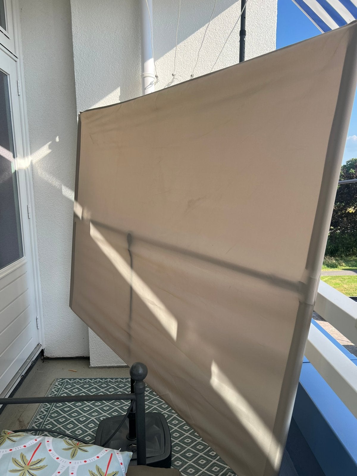 Balkon parasol, Tuin en Terras, Tuinschermen, Ophalen, Zo goed als nieuw, Overige materialen, 150 tot 200 cm