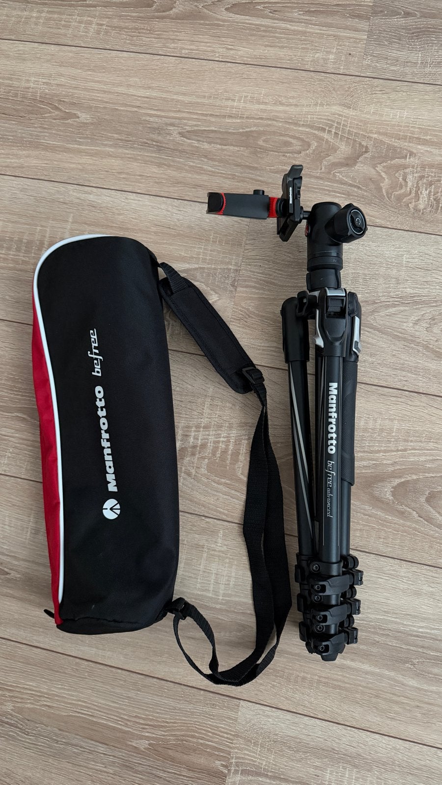 Manfrotto Befree Advanced Statief met Balhoofd en Tas, Ophalen, Driepoot, Zo goed als nieuw, 150 tot 175 cm