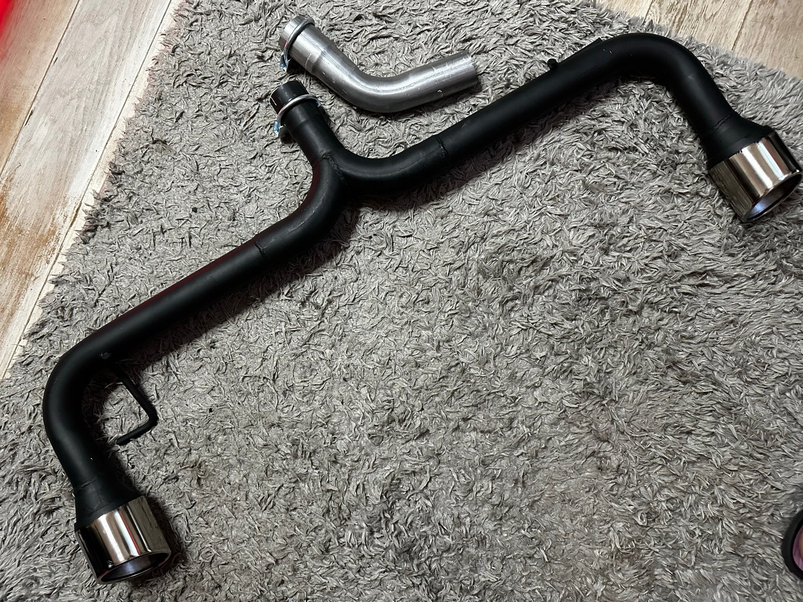 Nieuwe Sportuitlaat met dubbele eindpijp, gti look!!, Ophalen of Verzenden, Nieuw, Audi
