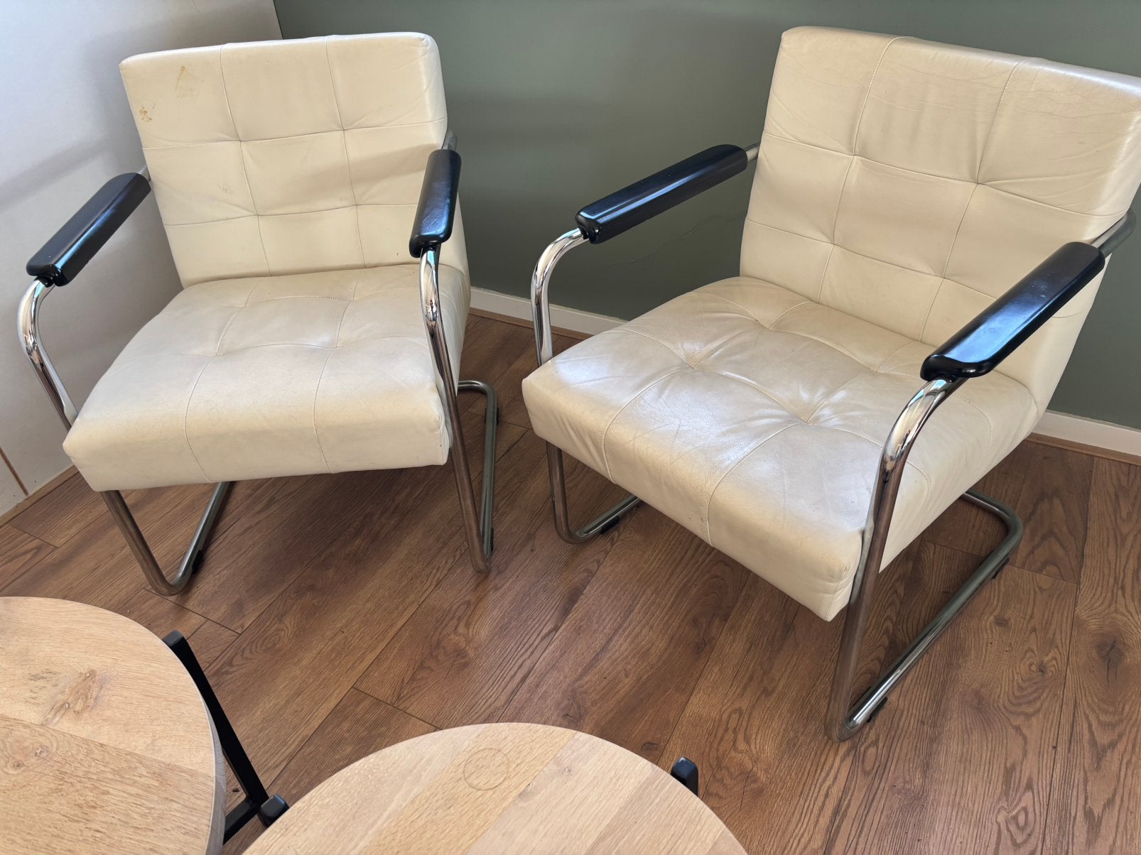 Beugel fauteuil , beugel stoelen, Ophalen, Zo goed als nieuw, Twee