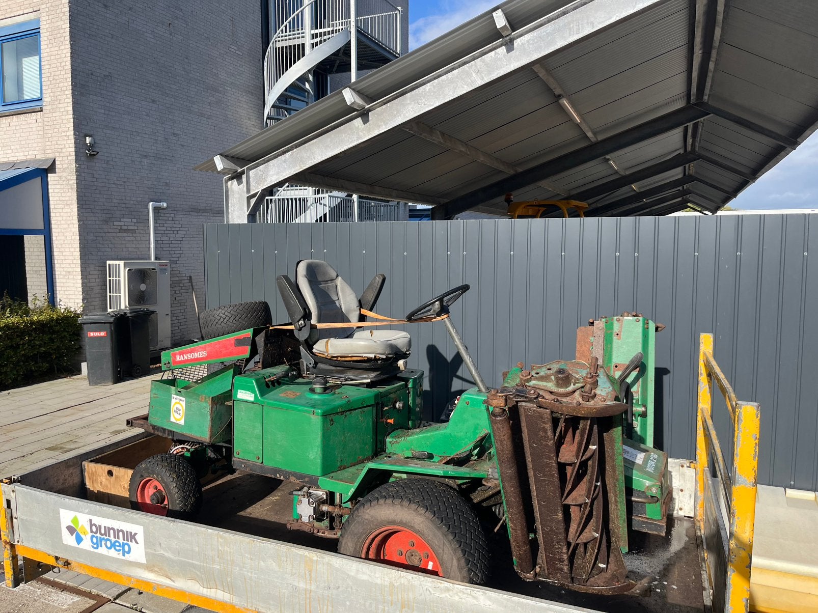 Ransomes grasmaaier highway 213d, Tuin en Terras, Kooimesmaaier, Ophalen of Verzenden, Gebruikt, 50 cm of meer