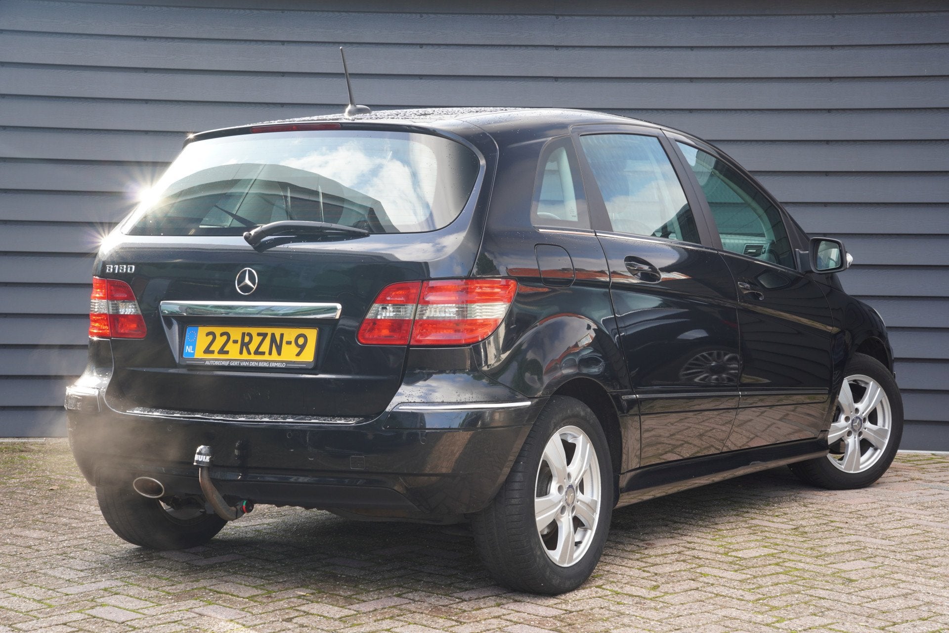 Mercedes-Benz B-Klasse 180 - AUTOMAAT - AIRCO - TREKHAAK - C, Euro 5, Stof, Gebruikt, Zwart
