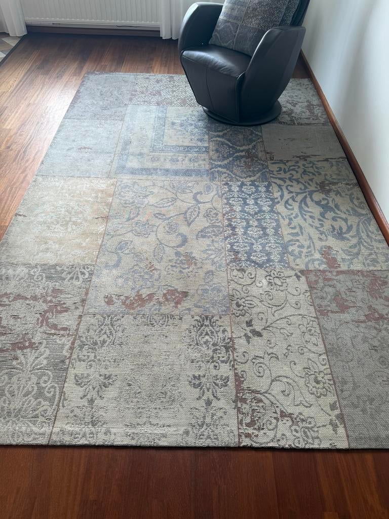 2 By-Boo kleden (verschillende maten) en kussentjes, Huis en Inrichting, Stoffering | Tapijten en Kleden, Ophalen, Gebruikt, 150 tot 200 cm