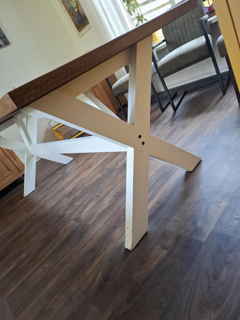 Mooie 6 persoons eettafel gratis af te halen in Scherpenzeel, Ophalen, 200 cm of meer, 50 tot 100 cm, Zo goed als nieuw