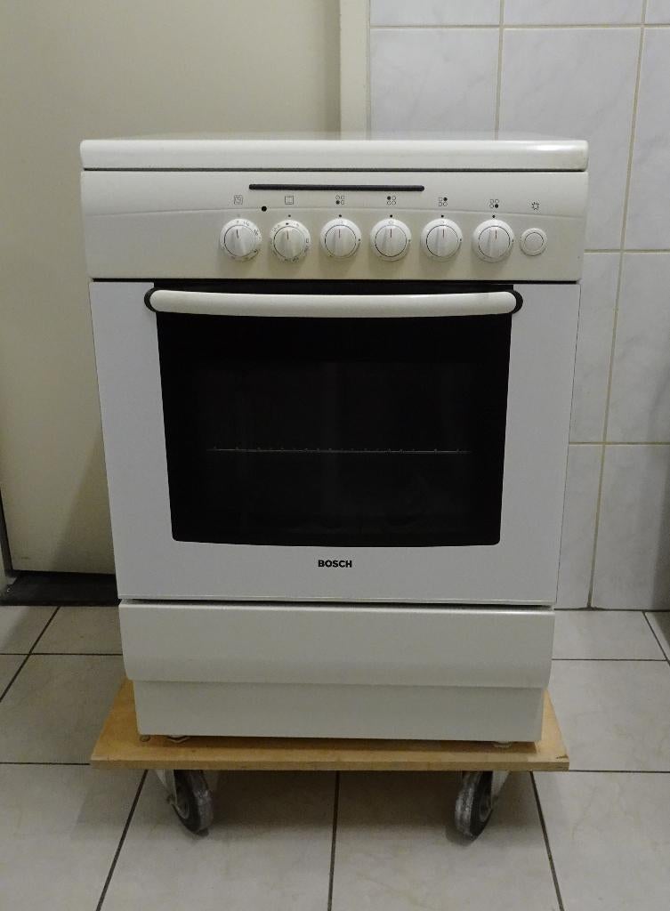 Bosch HSV152ANL Vrijstaand Gasfornuis met Oven, Witgoed en Apparatuur, Fornuizen, Ophalen, 60 cm of meer, 4 kookzones, Zo goed als nieuw