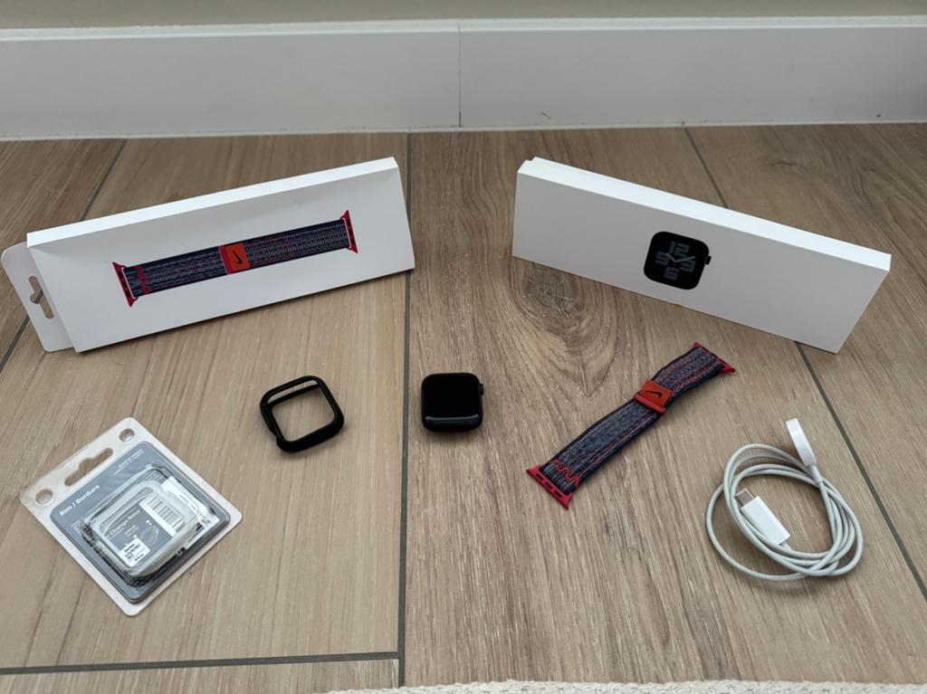 Apple Watch SE 2 44mm Cellular – midnight – Complete set, Sieraden, Tassen en Uiterlijk, Smartwatches, Gebruikt, Blauw, IOS, Ophalen of Verzenden