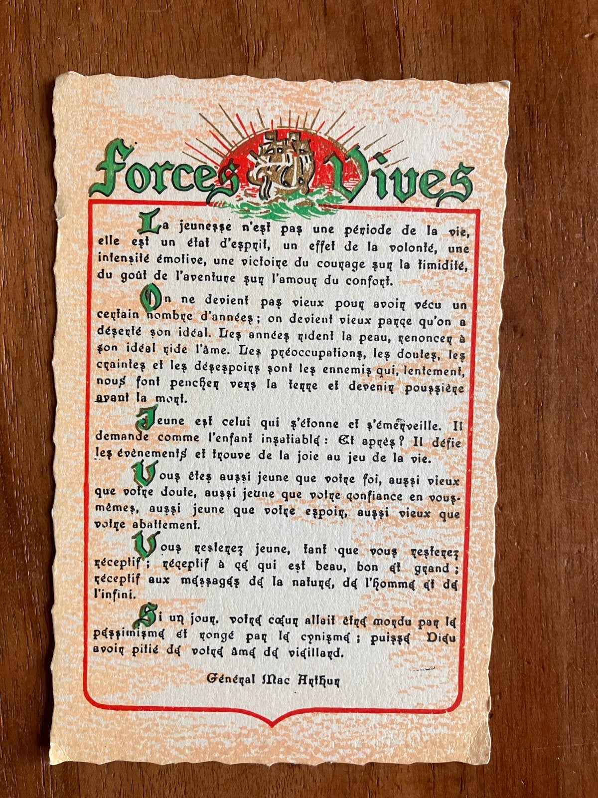 Vintage Ansichtkaart 'Forces Vives' - Generaal Mac Arthur, Ophalen of Verzenden, 1940 tot 1960, Ongelopen, Politiek en Historie