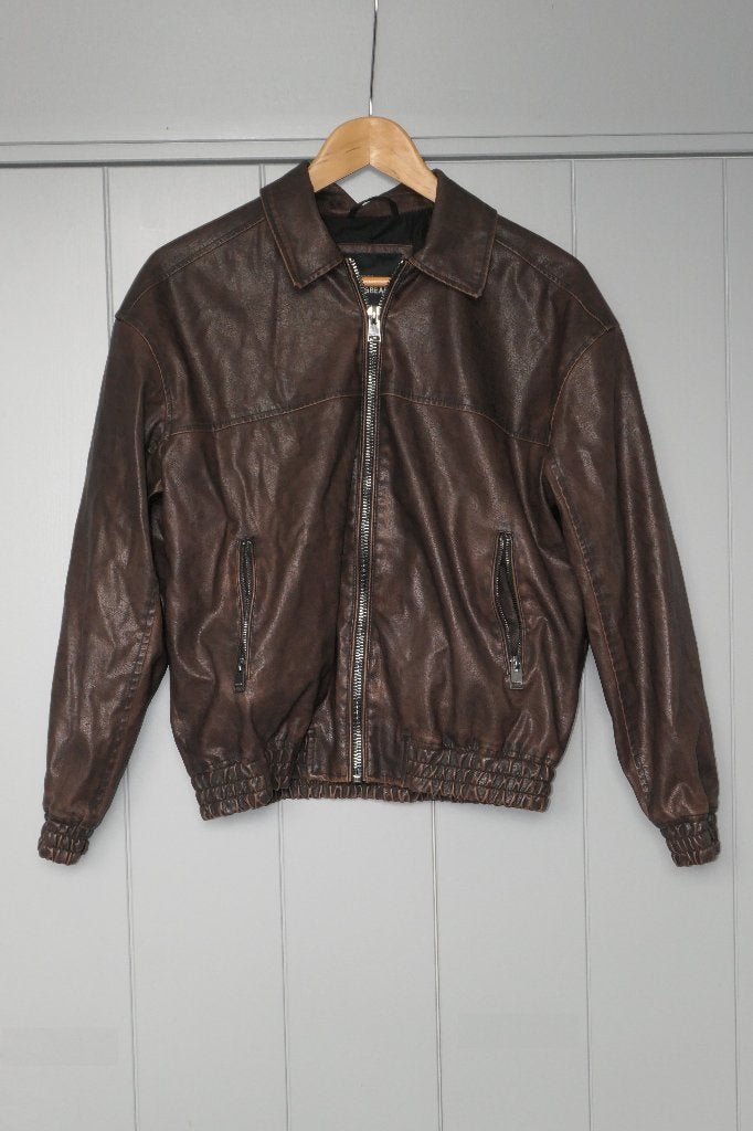 Namaak leren jas jack bruin | XS | Pull & Bear, Bruin, Ophalen of Verzenden, Zo goed als nieuw, Pull & Bear