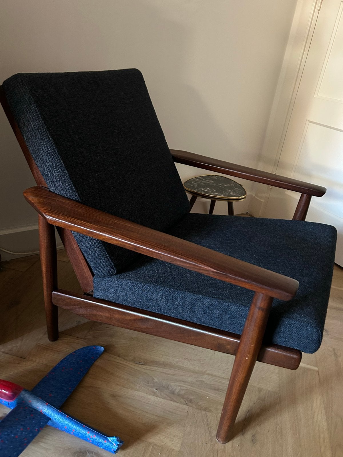 Deens design mid-century fauteuil, Huis en Inrichting, Fauteuils, Ophalen, Gebruikt, 75 tot 100 cm, 50 tot 75 cm