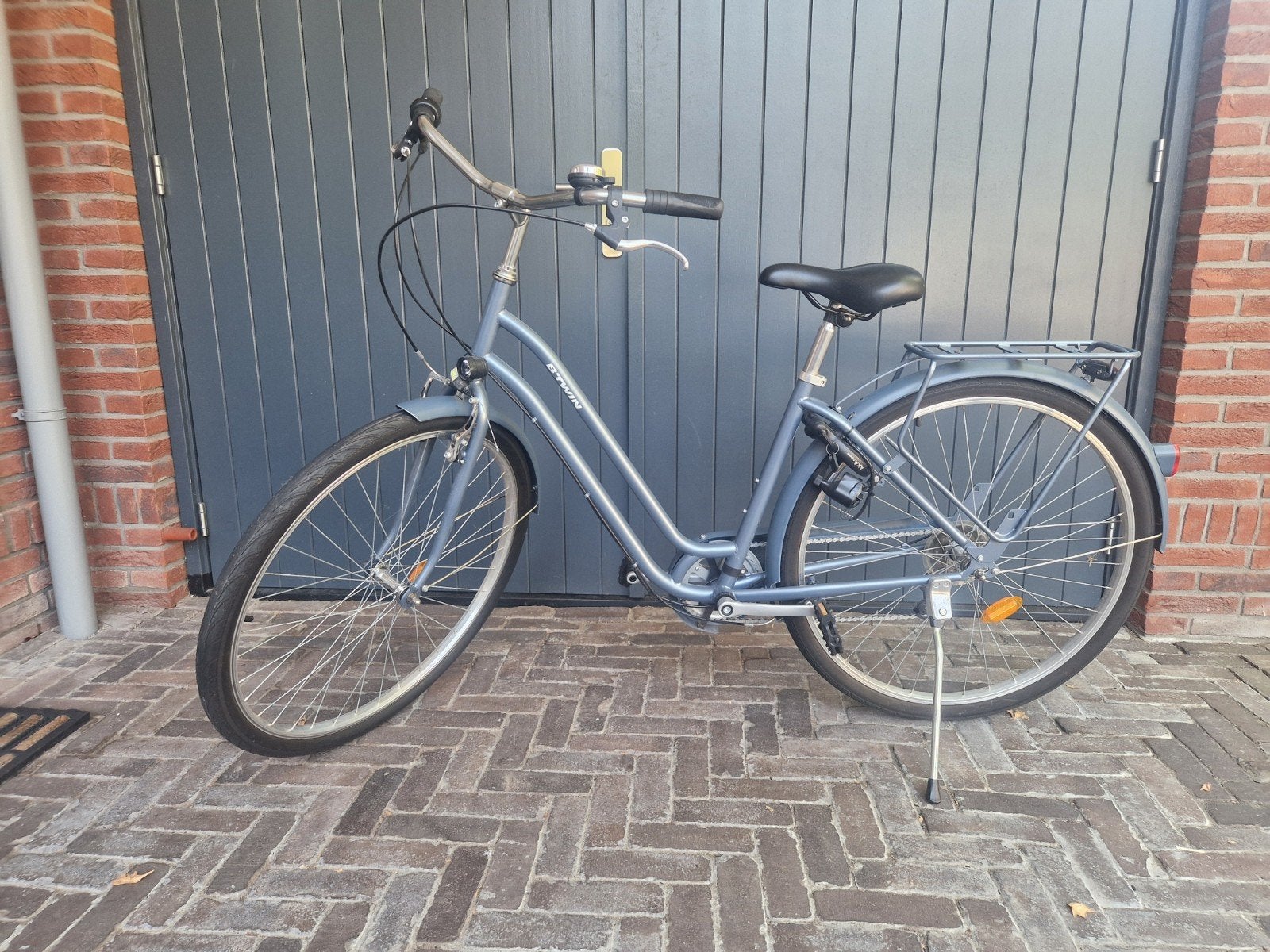 Damesstadfiets B'twin elops 120 - 6 versnellingen, Fietsen en Brommers, Velgrem, Versnellingen, Zo goed als nieuw, Minder dan 47 cm