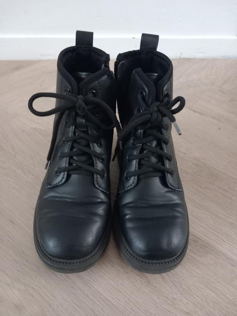 Zwarte Primark laarzen maat 33/34, Ophalen of Verzenden