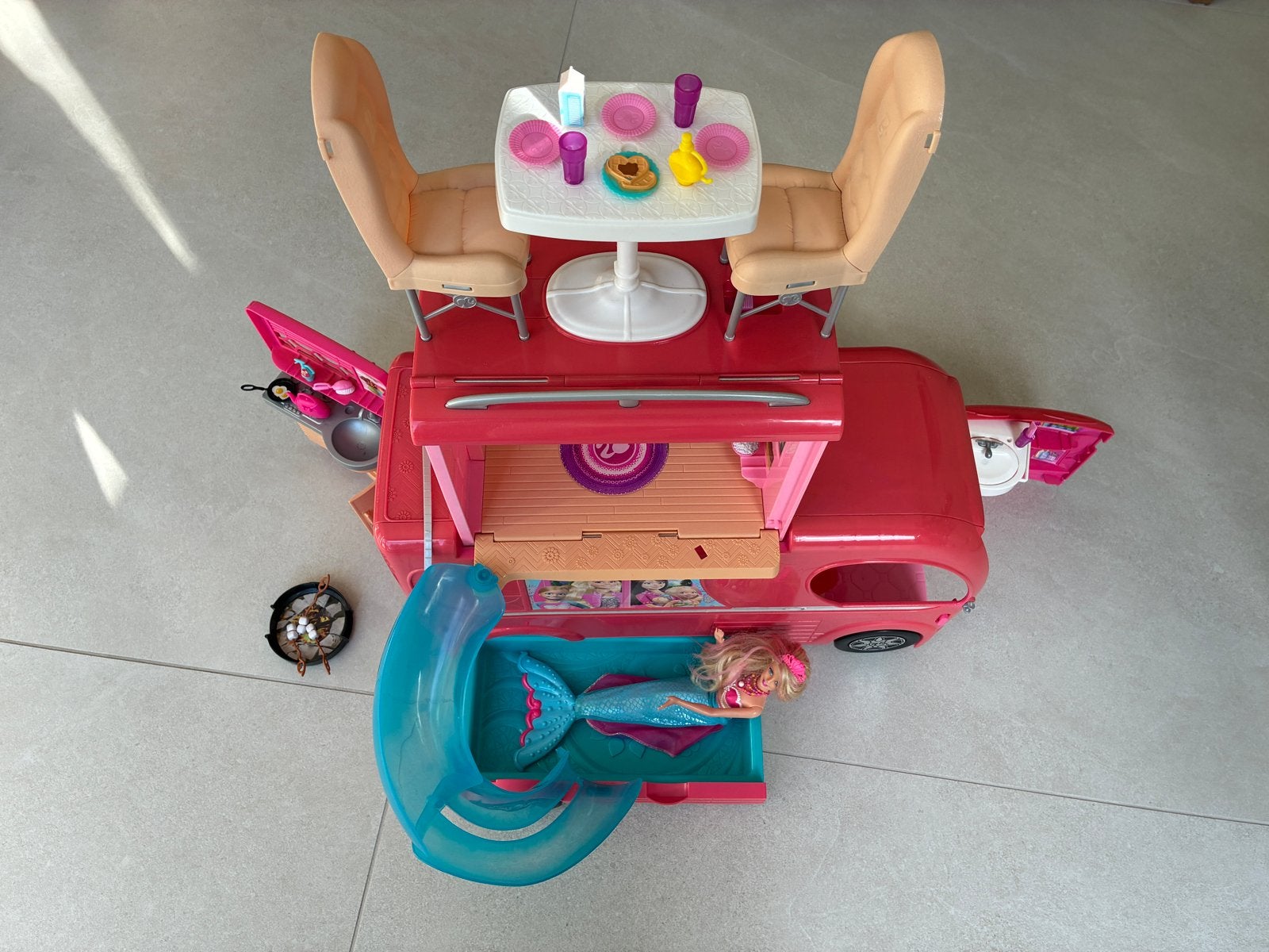 Barbie Pop-Up Camper - Mattel, Ophalen, Gebruikt, Jongen of Meisje