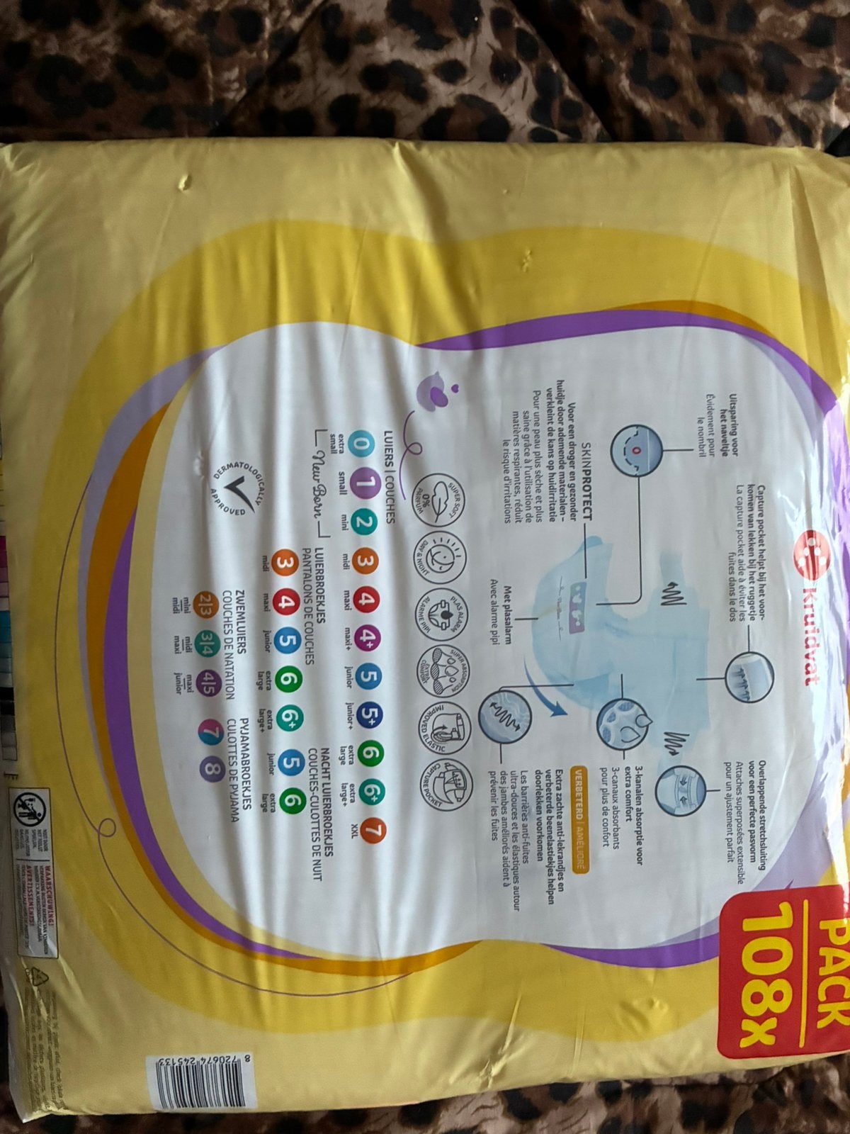 Te koop pampers new born maat 1, Ophalen, Zo goed als nieuw