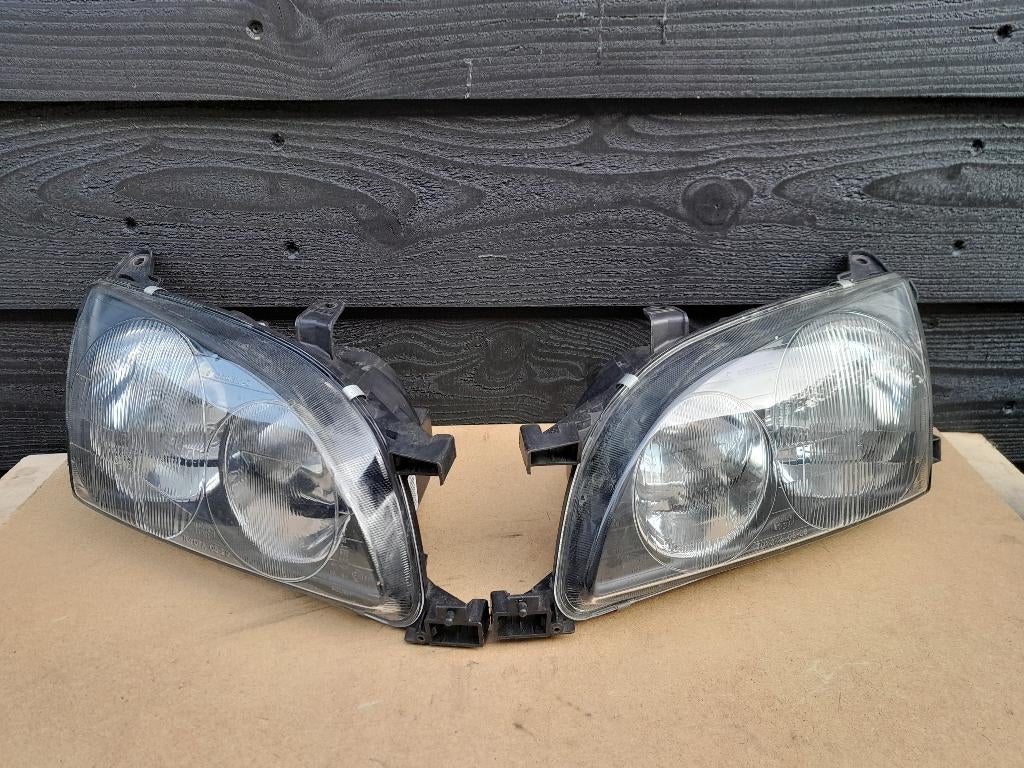KOPLAMP Links & Rechts-TOYOTA AVENSIS T22- 1997>2003 SET €45, Verzenden, Gebruikt, Toyota