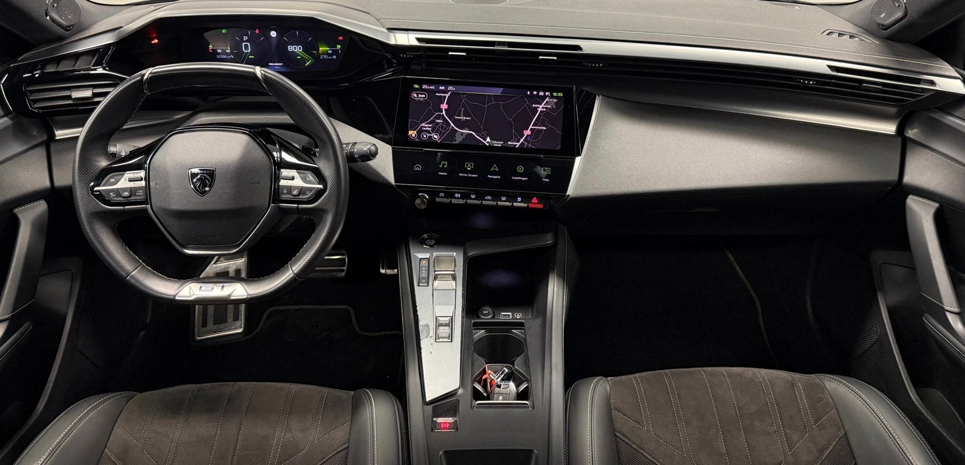 Peugeot 308 1.2 PureTech GT Pack*Navi*Camera*Leder*AdaptiveC, Auto's, 1263 kg, Gebruikt, Zwart, 1199 cc