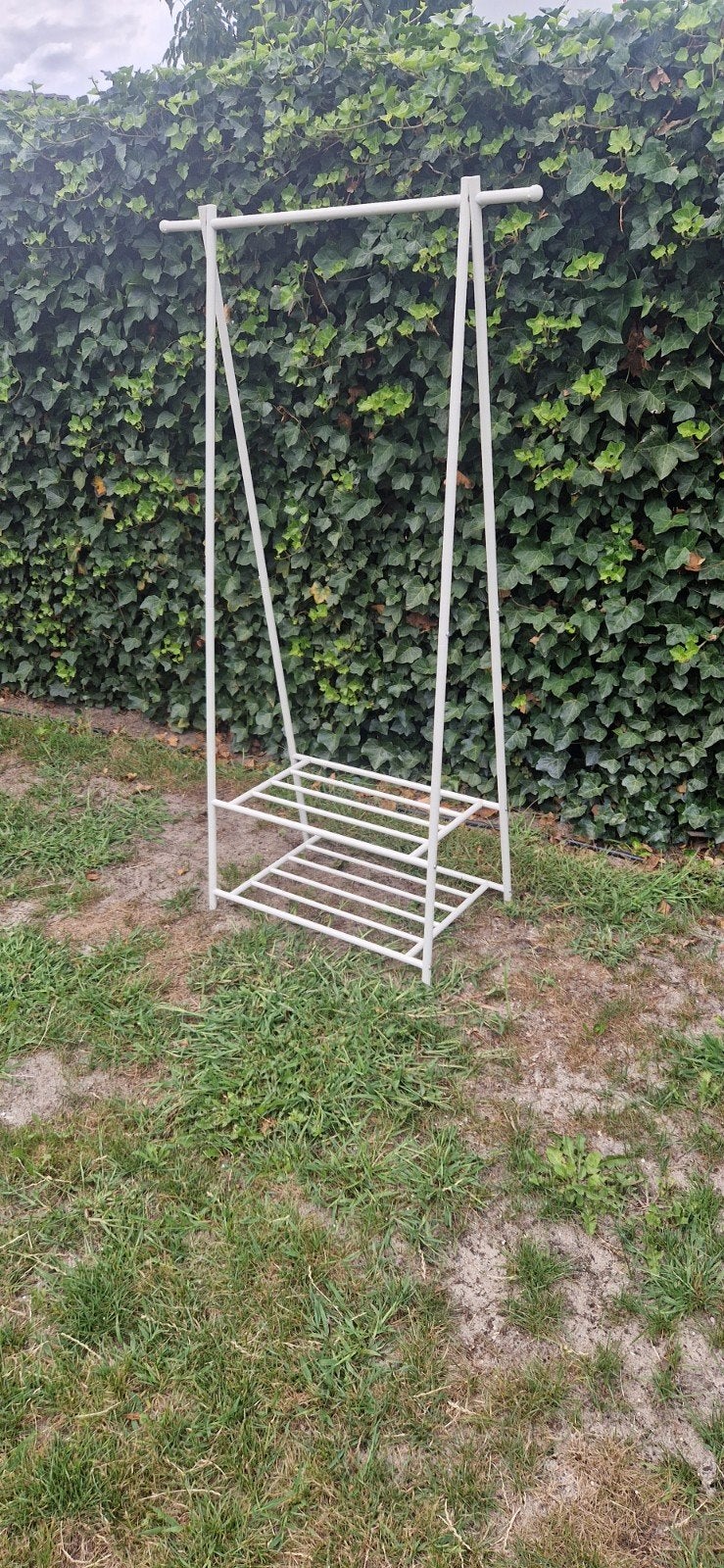 Wit metalen kledingrek met schoenenplankjes, Ophalen, Zo goed als nieuw, Metaal