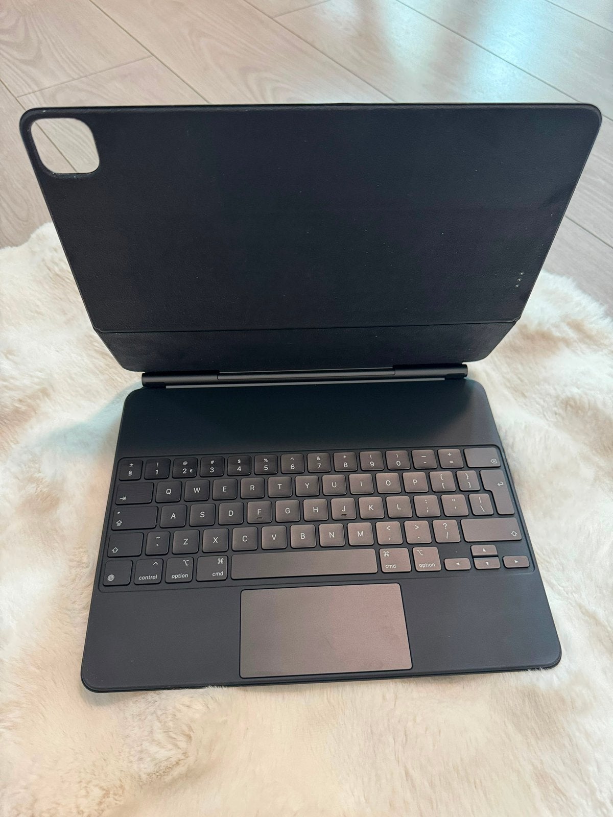 Apple Magic Keyboard voor iPad Pro 12.9 inch., Ophalen, Zo goed als nieuw, 12 inch, Bescherming voor- en achterkant