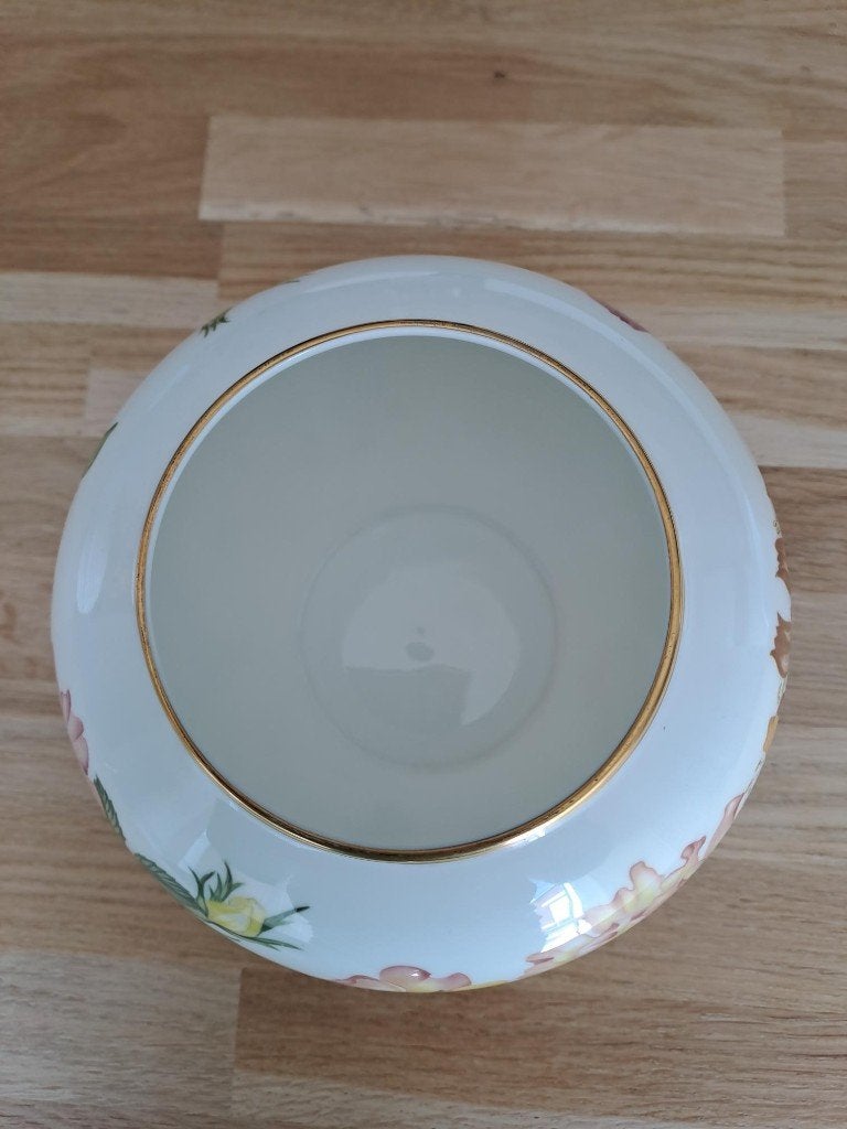 Wedgwood rozen vaas jaren 80 in opdracht van de RHS Engeland, Antiek en Kunst, Ophalen of Verzenden