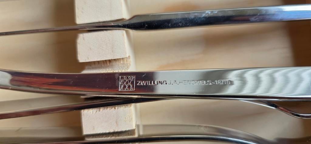Nieuw Zwilling J.A. Henckels 18/10 Steak Bestekset, Huis en Inrichting, Keuken | Bestek, Ophalen, Nieuw, Rvs of Chroom, Vaatwasserbestendig