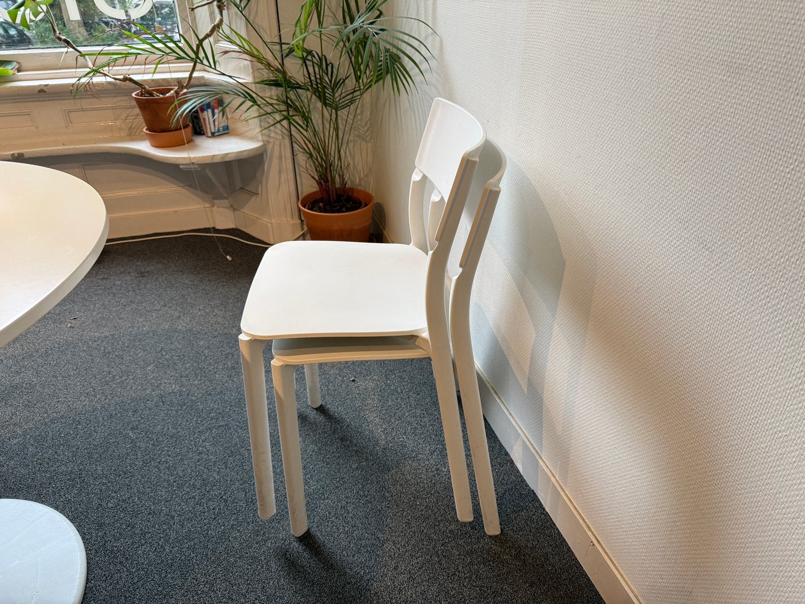 IKEA DOCKSTA tafel + 4 JANINGE stoelen, Ophalen, Gebruikt, Rond, 100 tot 150 cm