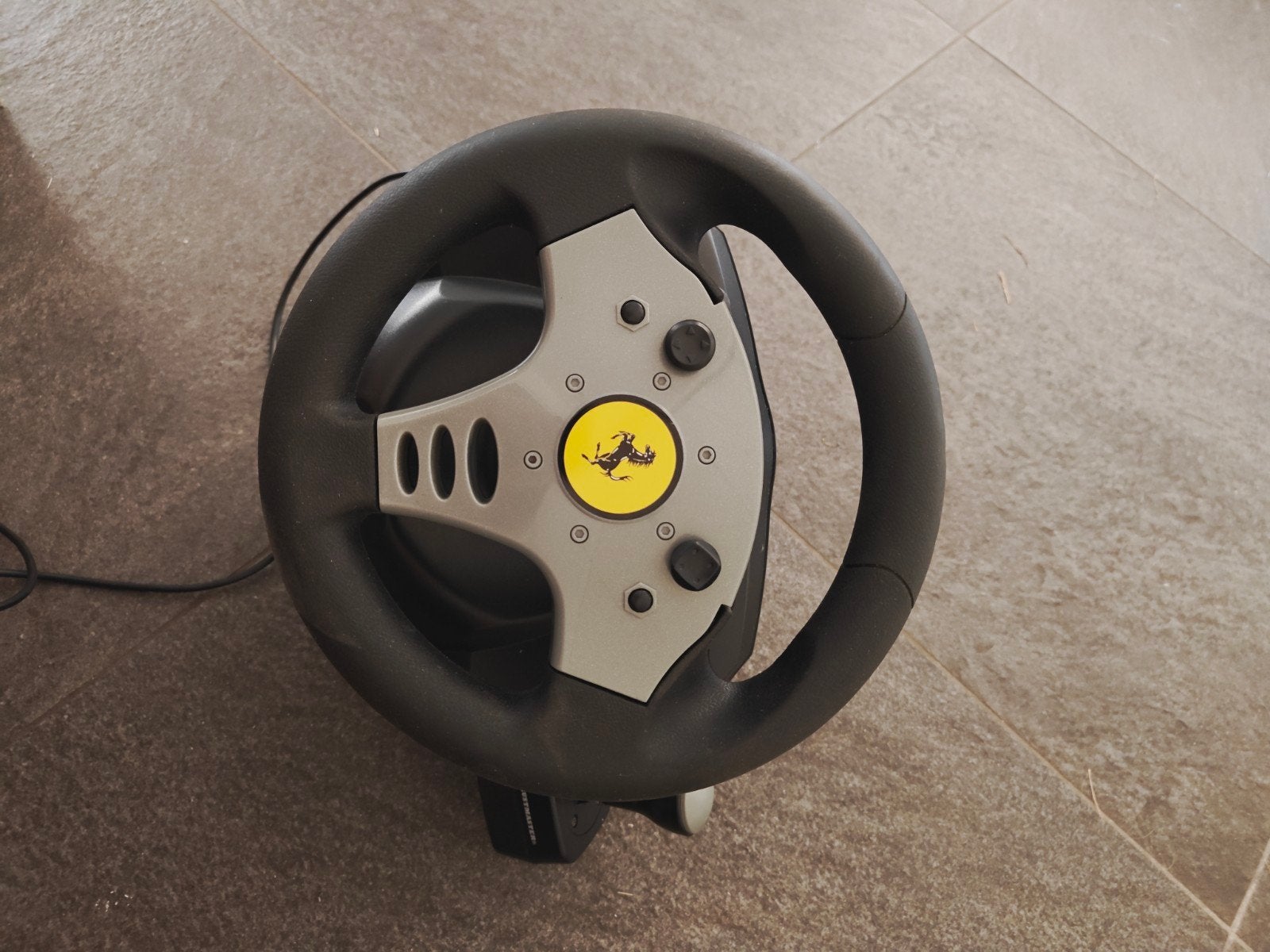 Thrustmaster Ferrari stuur + pedalen voor PC, Spelcomputers en Games, Games | Pc, Ophalen of Verzenden, Gebruikt, Racen en Vliegen